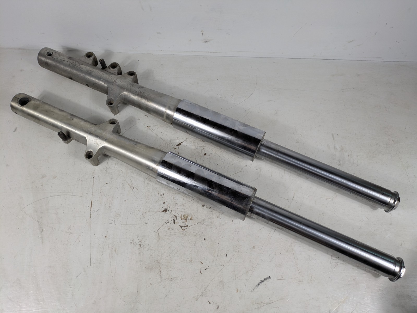 1998 - 2004 Suzuki Intruder VL1500 1500 Front Suspension Forks (need seals)