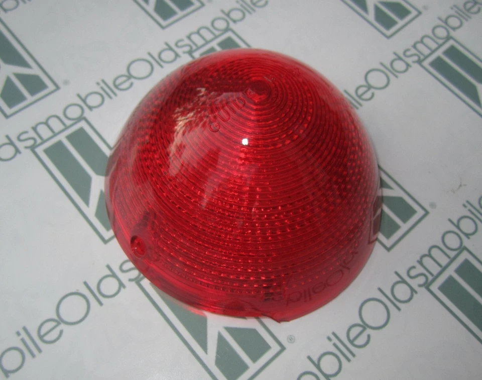 Lente de luz trasera Oldsmobile 98 1952-1953 y Fiesta. Impresión Guide R3-52 Foto 2 de 4