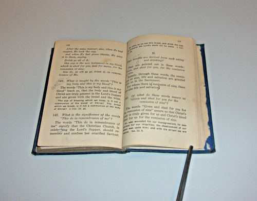 Dr. Martin Luther’s Small Catechism With Explanation 1922-Rock Island, Illinois - Picture 16 of 17