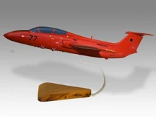 Aero L-29 Delfin US Marines Desk Wood Aircraft New Model Small Scale 1/32