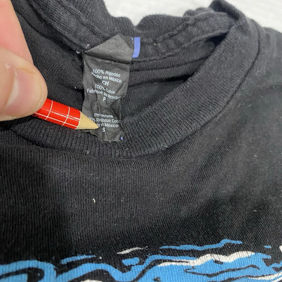 Australia Byron Bay Parkway Drive Graphic Tshirt Adult Small Surfer Shark Funny - Image 4 of 4