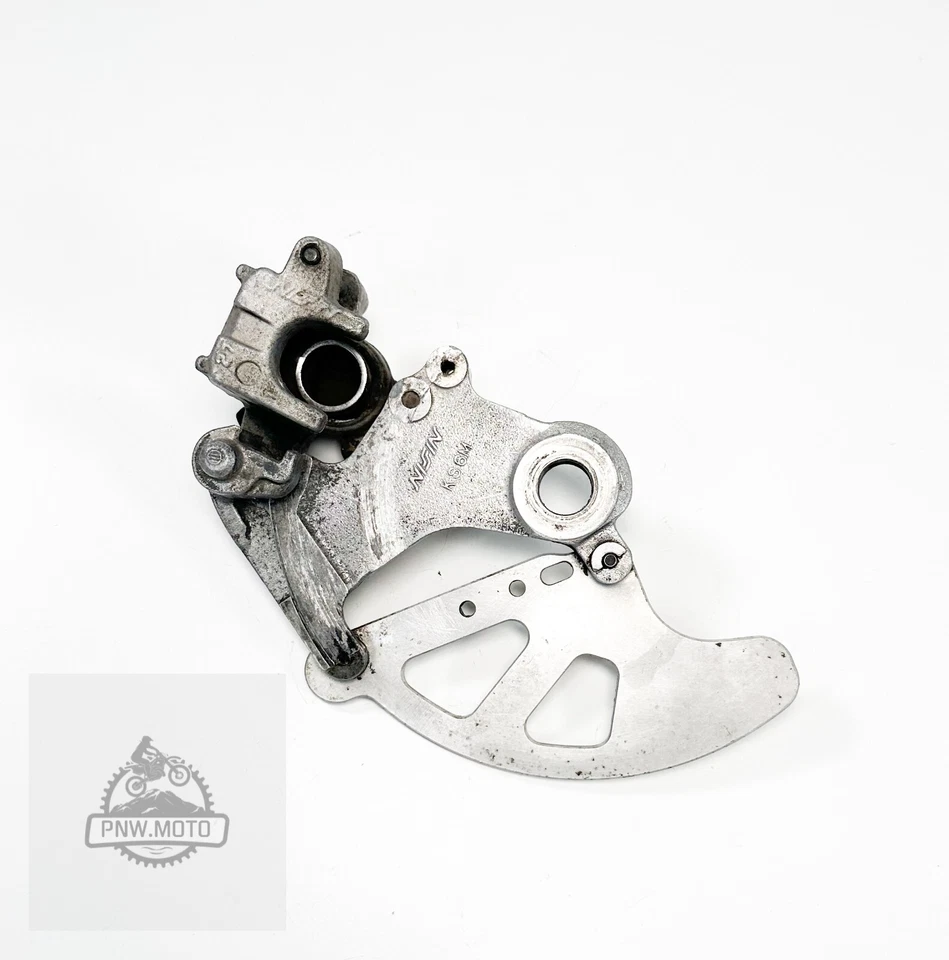 Оригинальный кронштейн суппорта заднего тормоза для 2000 Honda CR500R CR 500R 1989–2001 годов выпуска - Изображение 4 из 4