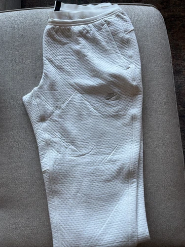 Nike Therma-Fit ADV Tech Pack Men's Jogger Pants - Sail/Light Bone, Size L