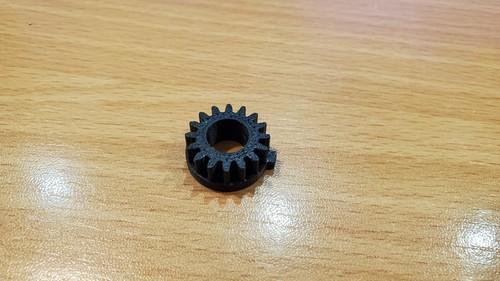 Technics SL-23 Replacement Spindle Gear - Picture 1 of 2