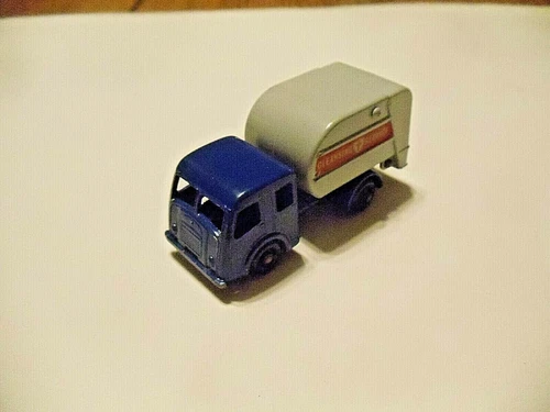 OLD VINTAGE DIE CAST TOY CAR TRUCK LESNEY MATCHBOX # 15  TIPPAX REFUSE COLLECTOR