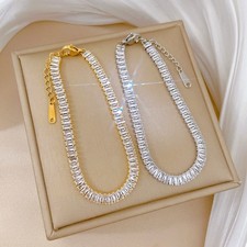 Edelstahl-Tennisarmband mit Zirkonia im Baguette-Schliff, verstellbar, Damen