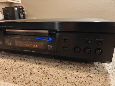 Yamaha SACD / DVD Player - DVD-S2300 - Audiophile - Working