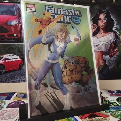 Fantastic Four #51 (2025) - WhatNot Pack Exclusive Prism Foil - Limited to 200
