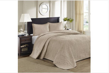 Madison Park Quebec King Quilted Bedspread Set - Khaki