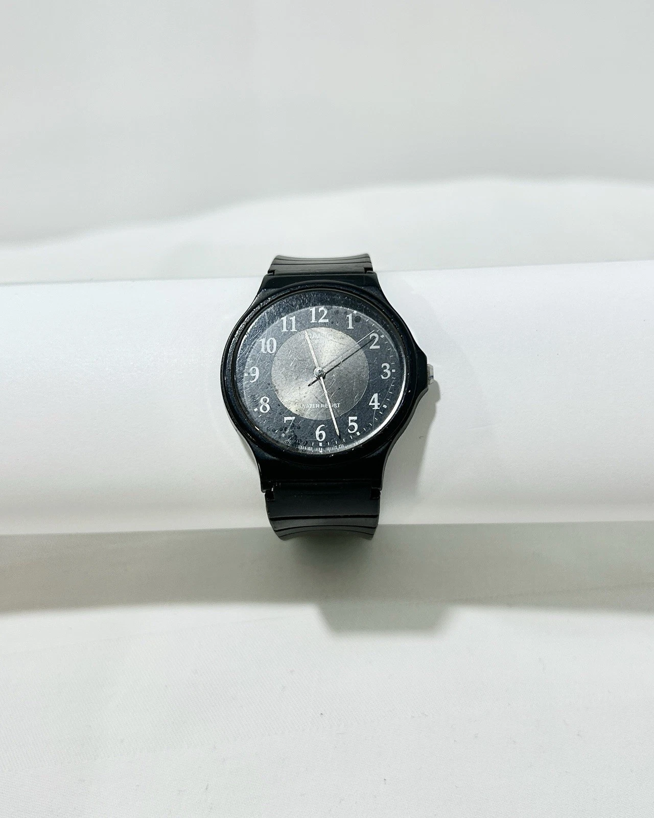 CASIO MQ24 Series Black Dial Resin Band Analog Men Vintage Watch W08 *TICKING
