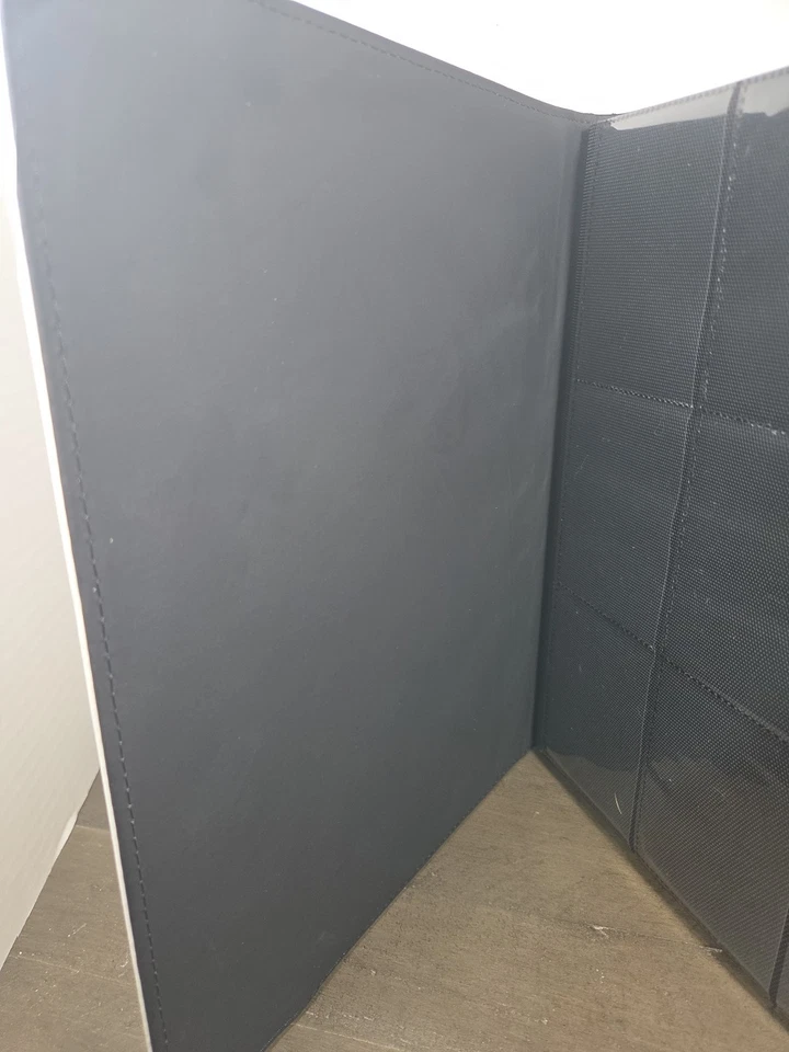 Pokemon Arceus Ultra Pro Carpeta Blanca con Oro (20) 9 Bolsillos Página Usado Foto 3 de 4