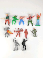 Plastik-Spielfiguren Set – BRD – Cowboys, Indianer, Ritter & Soldaten – Vintage