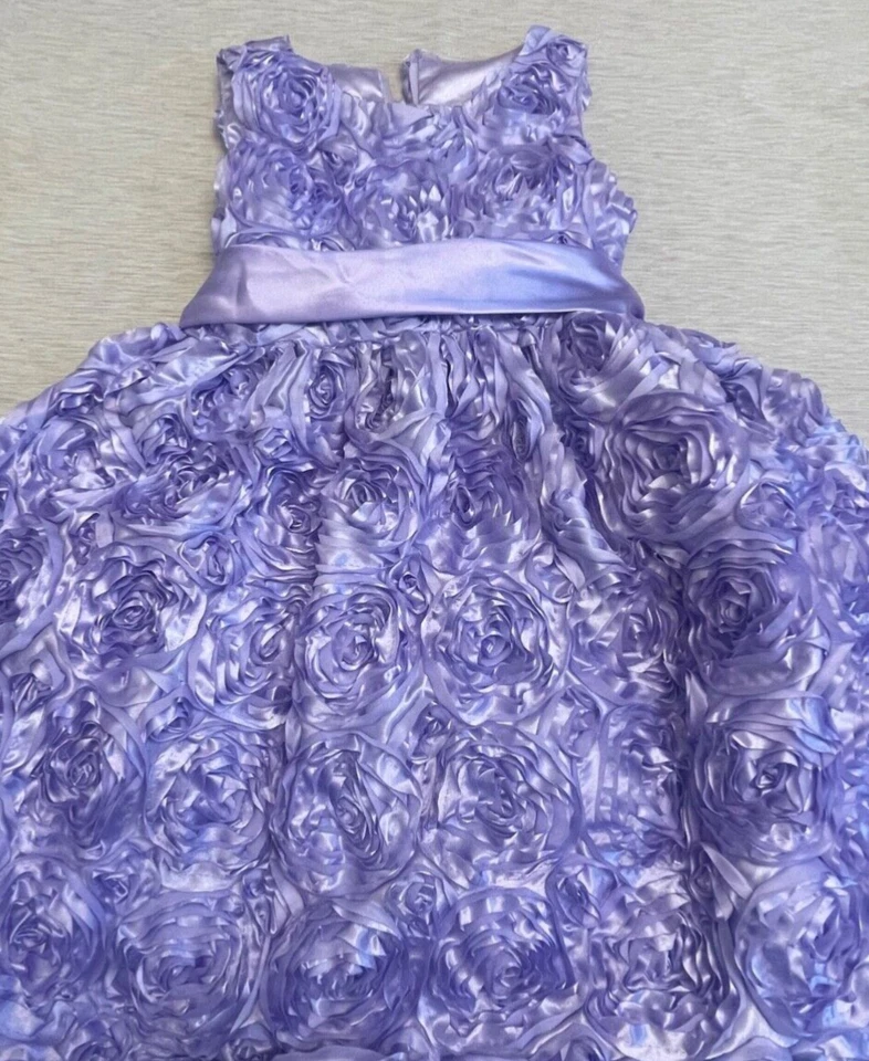 Vestido de vacaciones American Princess lavanda satinado roseta talla 10 Foto 3 de 4