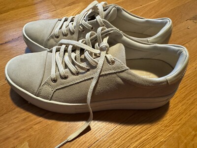 Vagabond Mens John White Fashion Sneaker Size 11- just worn once 