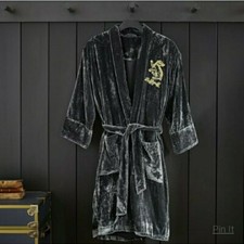 Pottery Barn Teen Harry Potter Hufflepuff Velvet robe Small Medium NEW WITH TAG