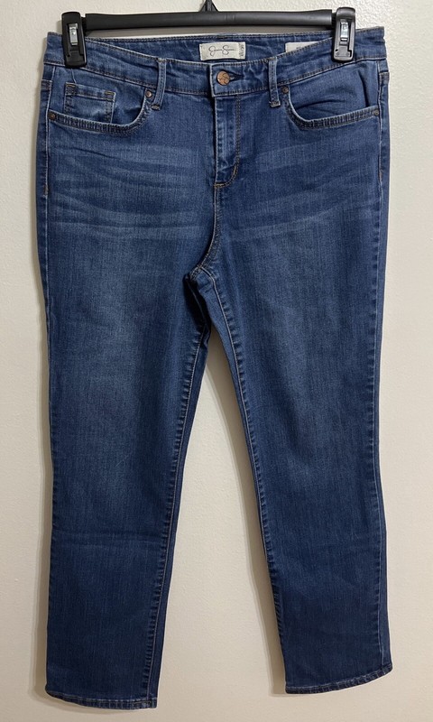 Jennifer Lopez Capri Jeans Women's 10 Blue Light Wash Zipper Front Cotton Blend