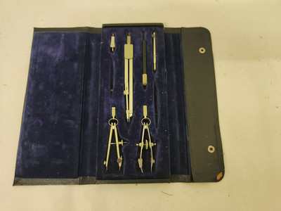 Vintage Zeichner Kompass Set im Etui (DEB11)