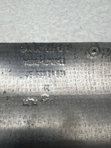 Mercedes-Benz A6420901241 – Hitzeschutz Abgaskrümmer OM642 Original
