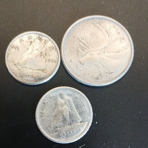Canadian Silver Dimes And Quarter Lot Of 3