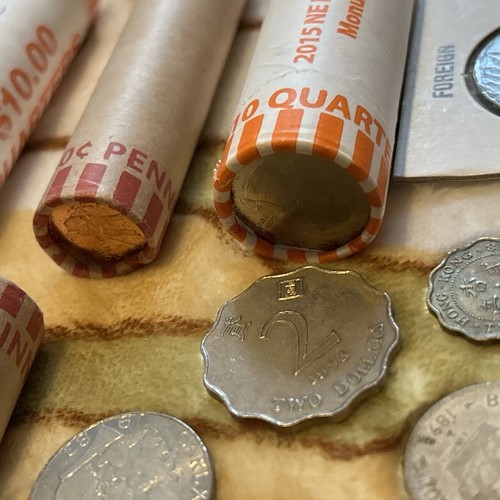 Estate Sale HUGE Auction Lot - U.S. & Foreign Coins + Bills + Currency + Proofs - Picture 10 of 24