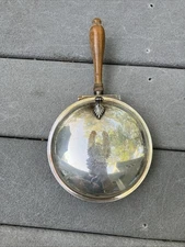 A True VTG Eagle Engraved Silver-plate Engraved EPC 300 Crumb Butler Plate W/Lid