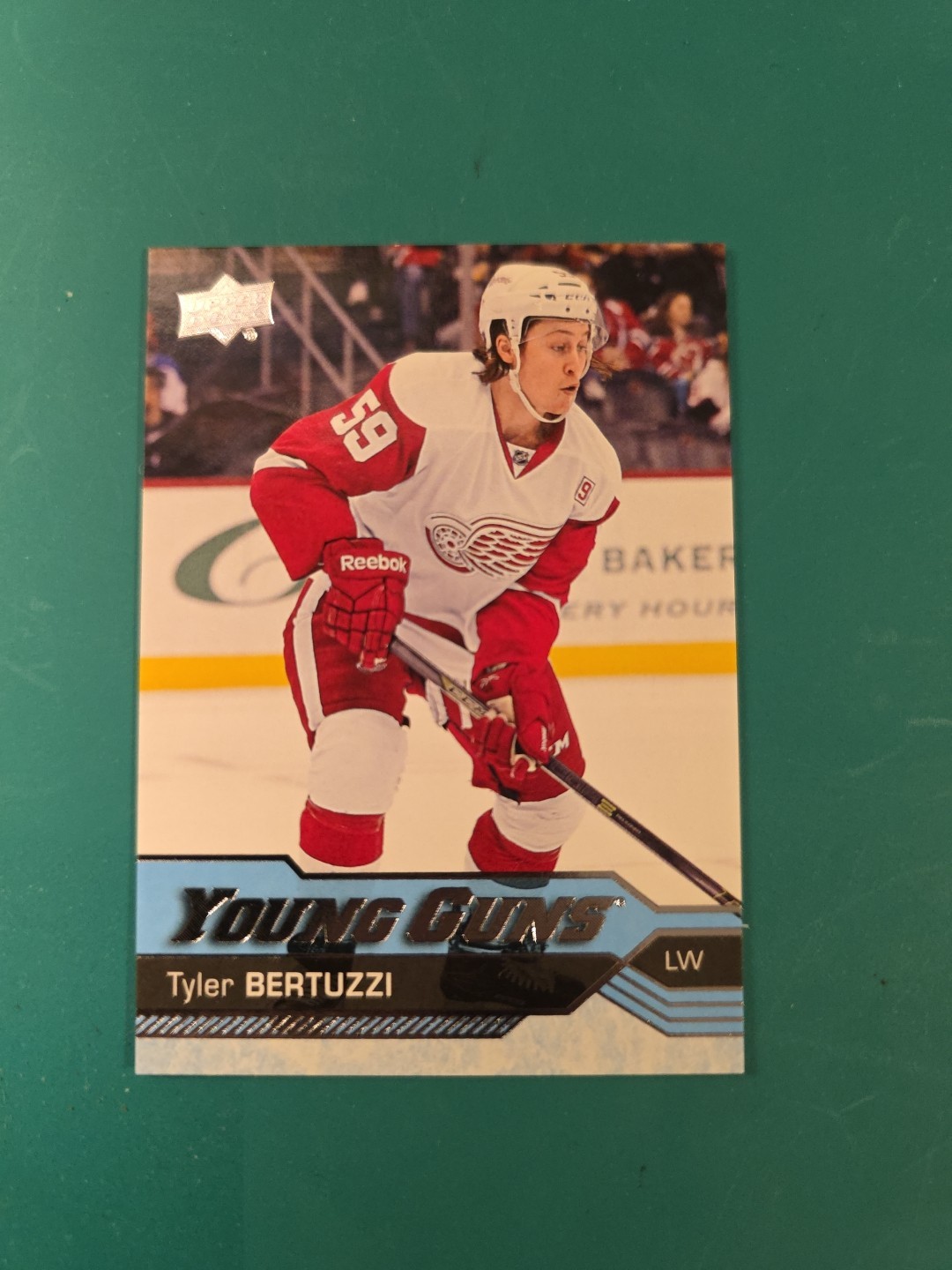 2016-17 Upper Deck YG Tyler Bertuzzi Young Guns Rookie Card #471