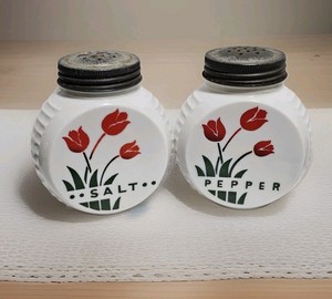 fire king tulip salt and pepper shakers | eBay