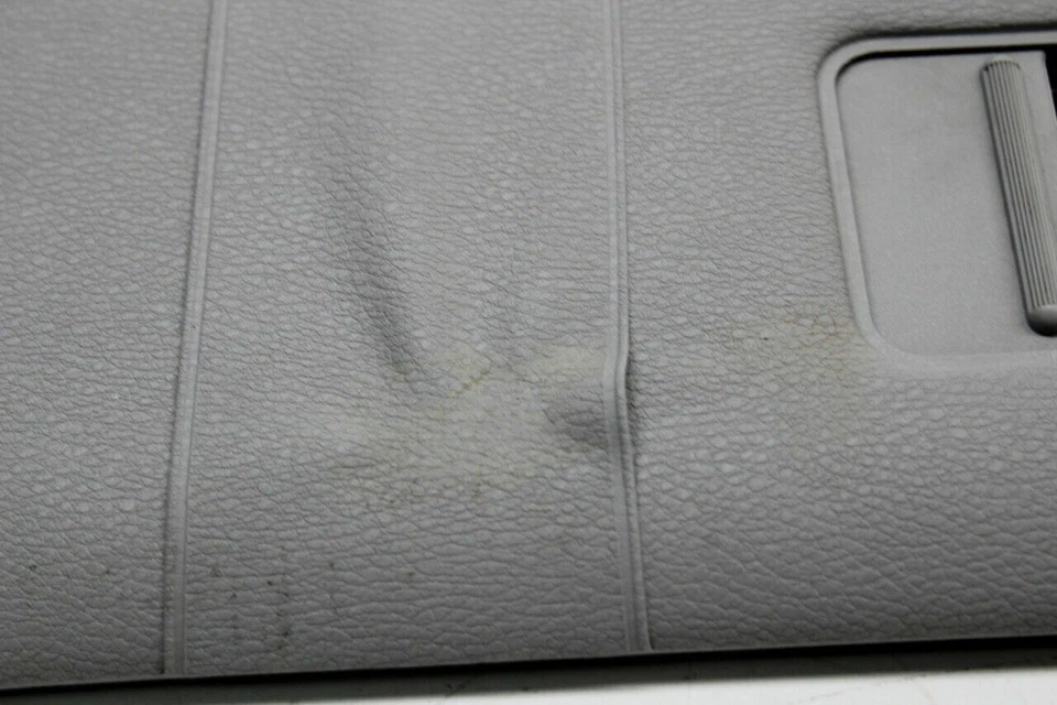 2007-2010 BMW X3 SUV Sun Visor Right OEM Used - Imagem 4 de 4