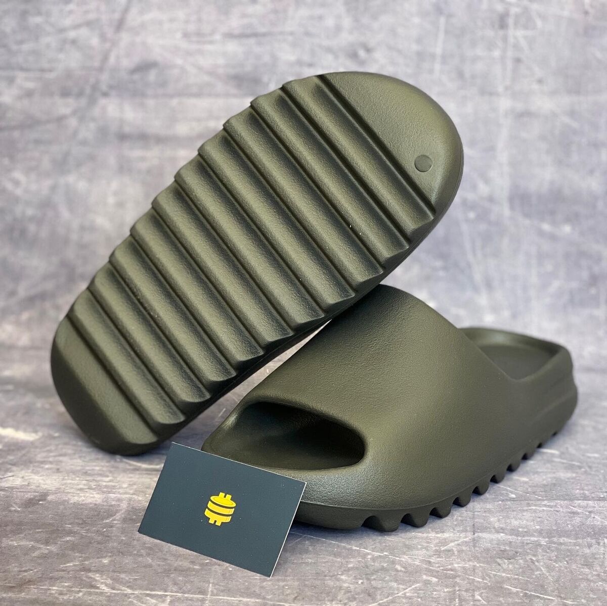 adidas Yeezy Slide Onyx HQ6448 - All Sizes - Express Shipping