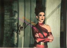 Alison Brie  Autographed signed photo