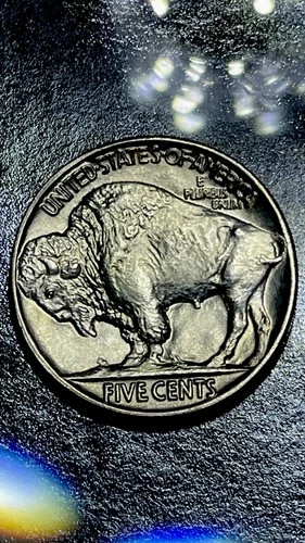 1937 Philadelphia Mint Ms+ Uncirculated Buffalo Nickel Full Horn Amazing Luster