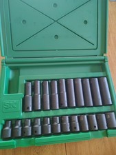 Sk Hand Tool 4052 - 22 Piece 12 Drive 6 Point Metric Standard And Deep Impact