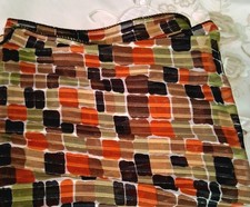 Womens Vintage Dress Barn Fall Square Colors Size: 13 X 60 inches