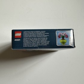 LEGO Creator Promotional 40221 Fountain. New. Sealed. 2016