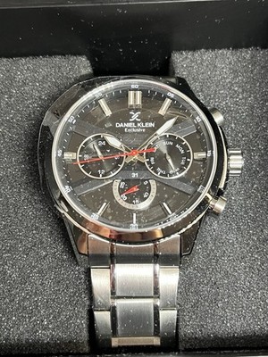 Daniel Klein Exclusive Men Black Watch Steel Plating 5 ATM Silver Tone Day Date
