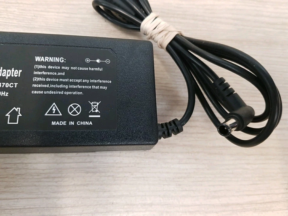 Sunydeal Replacement AC Adapter (ST-C-090-19500470CT) Output: 19.5V - 4.1/4.7A  - Image 2 of 4