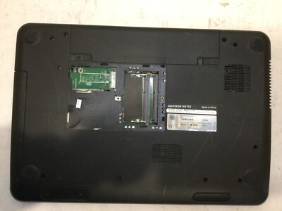 Dell Inspiron N5110 15.6” / Intel Core i5 / (CRACKED/MISSING PARTS