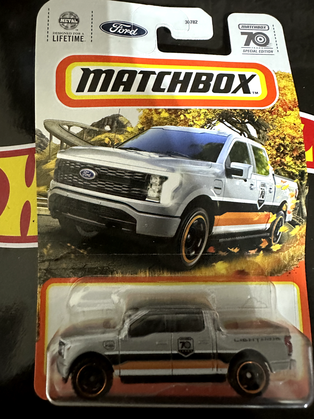 Matchbox 1/64 2022 Ford F-150 Lightning Diecast Model Car NEW IN PACKAGE