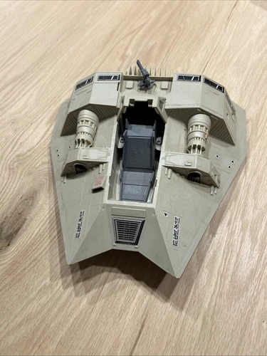 1980 Kenner Star Wars ESB Rebel Snow speeder Vehicle For Parts or Repair Vintage