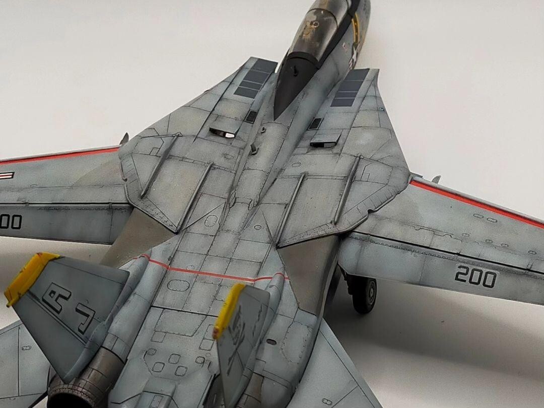 Built & Painted Hasegawa 1/72 U.S.Navy F-14A Tomcat VF-84