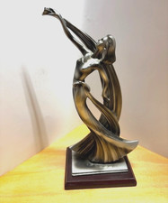 images of art metal sculpture