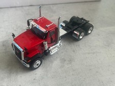 WSI 1:50 CAT CT 680 Red