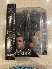 Detective Jim Gordon 2015 Diamond Select DC WB Gotham Before The Legend Figure