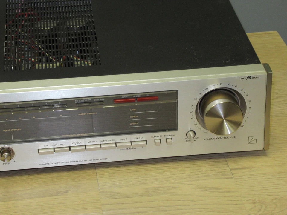 LUXMAN R-405 Vintage Stereo Receiver Amplifier Tuner Receiver AS IS - Image 4 of 4