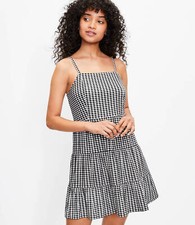 NWT~ANN TAYLOR LOFT PETITE~Black/White GINGHAM Tiered SMOCKED Mini DRESS~4 P~NEW