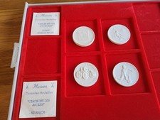 Miśnia Oryginalne Medale Pamięci 4 szt. Daimlera, tenisa, narciarstwa i znaczków