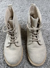 Old Navy Girls Combat Boots Quinoa Tan Lace Up Size 3