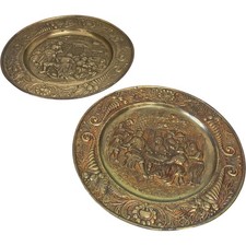 Vintage Brass Home Decorative Wall Plates W Embossed Scene Collectable Art 