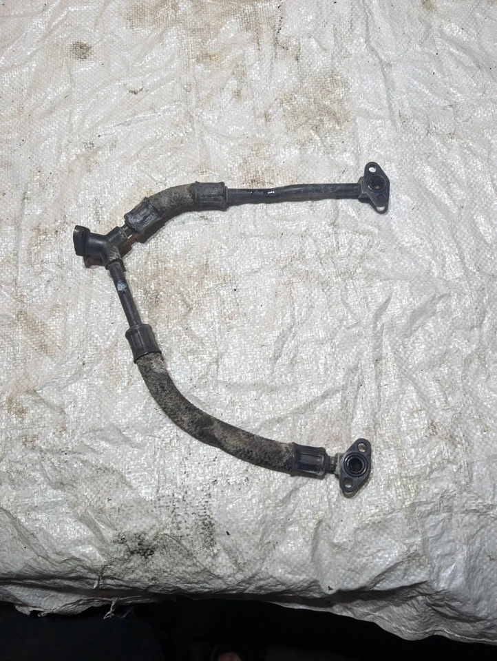 1988-1996 Suzuki GSX600F Katana 600 Oil Head Cooler Y Hose 1132827A04 - Image 4 of 4