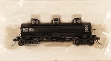 TANGENT #11515-03  "Black Lease" 6000 Gallon 3-Dome Tank Car - GATX #1614 HO NIB